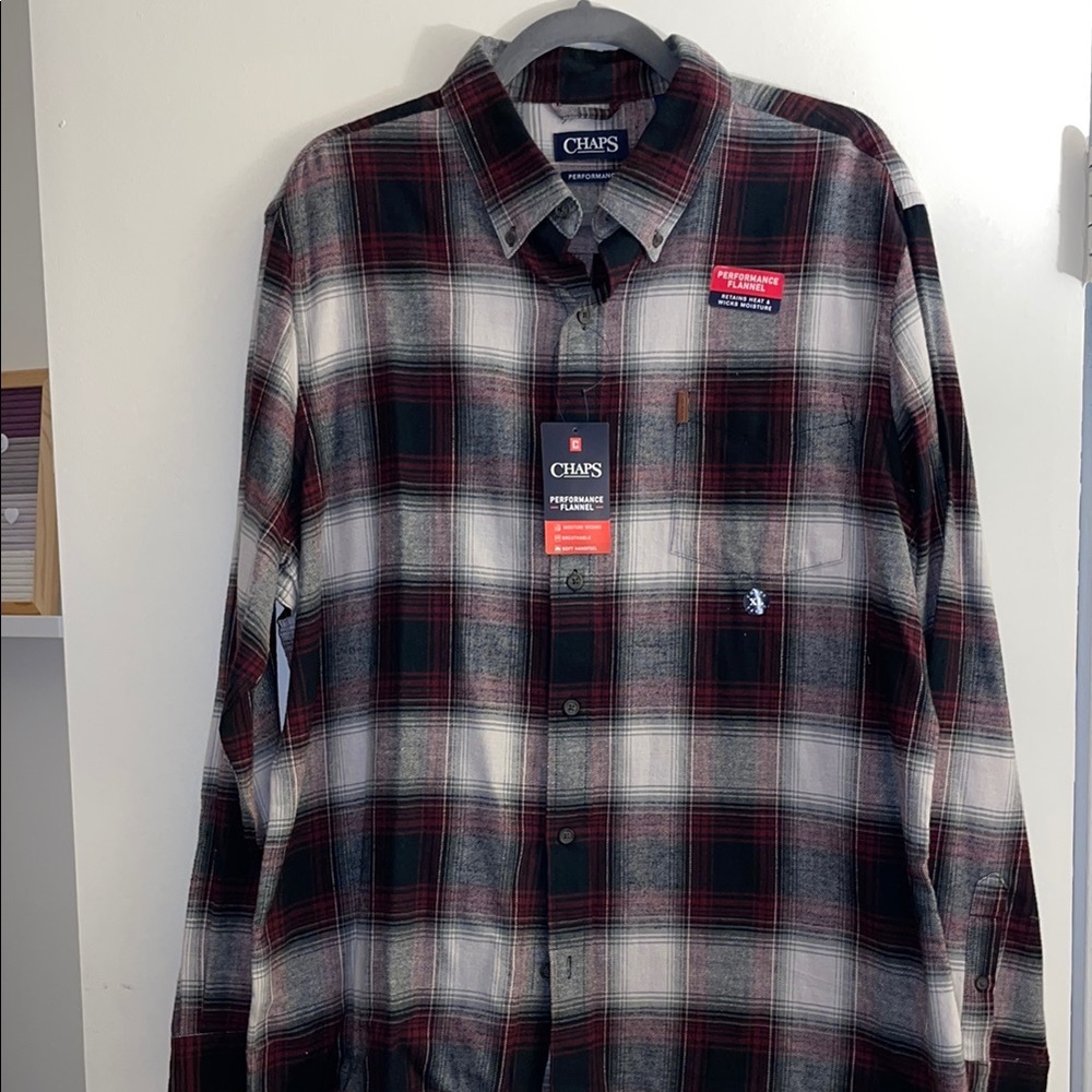 Chaps Men's Black and Red Plaid Shirt